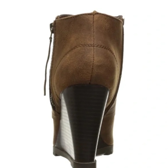 Sugar Women's Tempe Ankle Bootie- size 9 - Picture 4 of 6